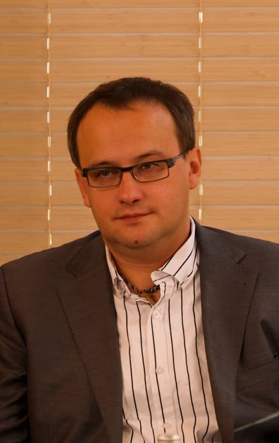 Андрей Макагонов